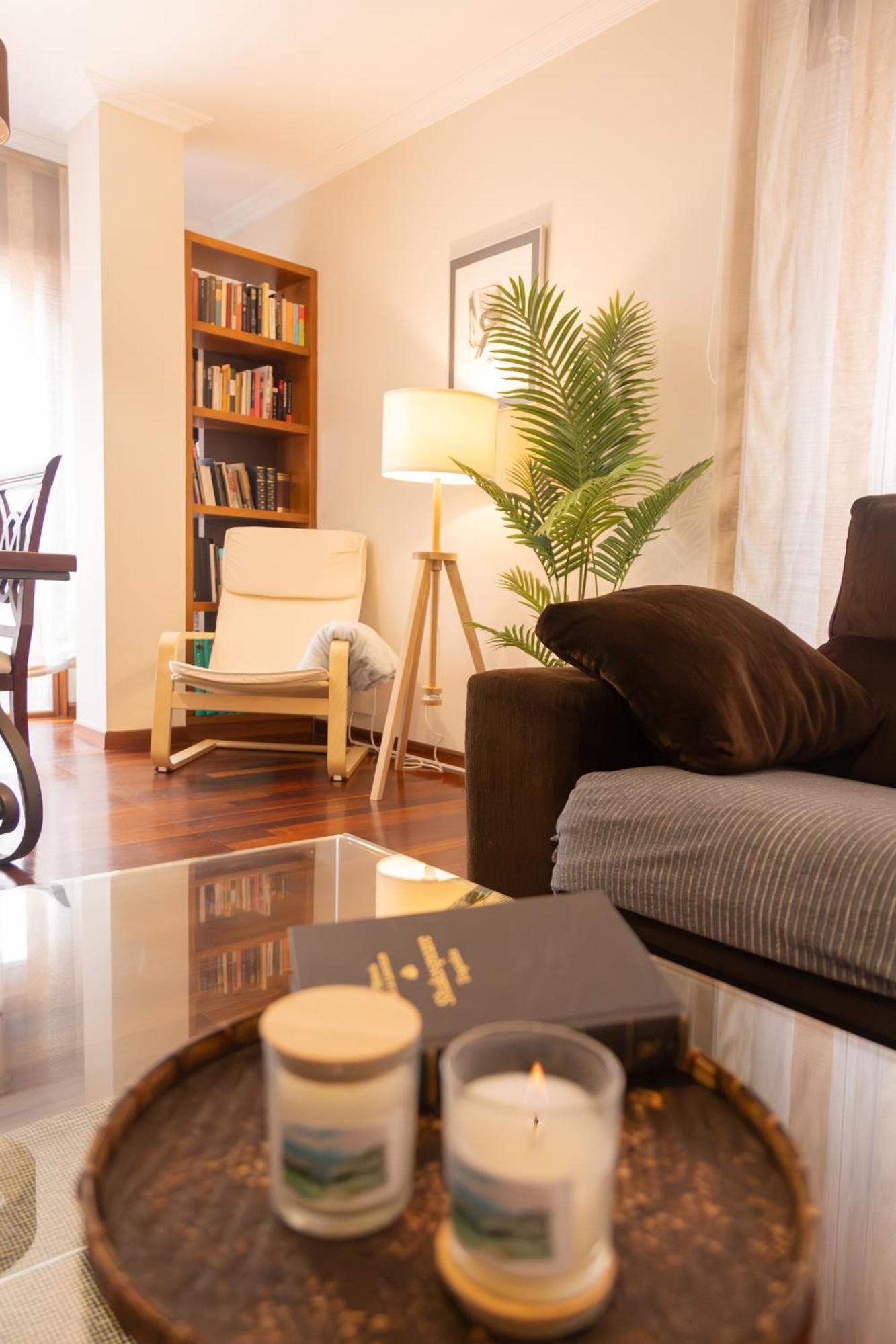 Apartamento Completo, Amplio, Muy Iluminado Y Con Plaza De Garaje Incluida. O Grove Exteriör bild