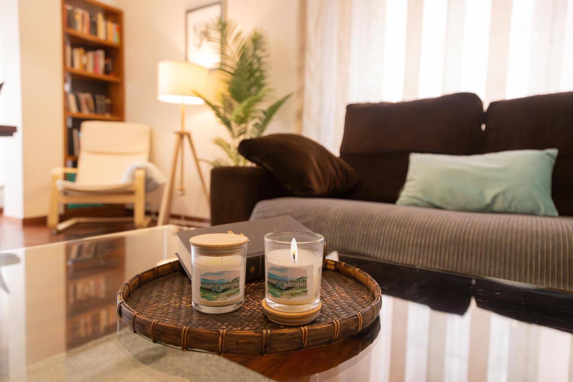 Apartamento Completo, Amplio, Muy Iluminado Y Con Plaza De Garaje Incluida. O Grove Exteriör bild